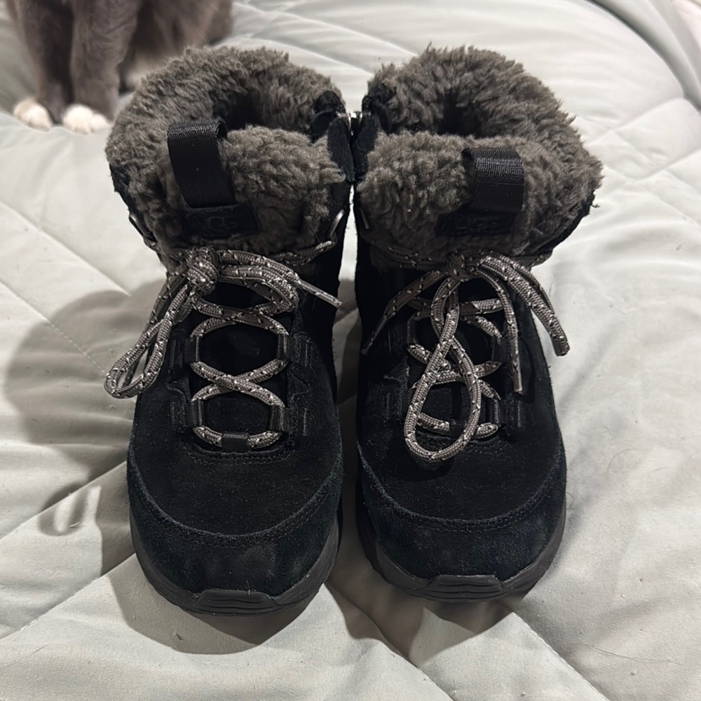 Ugg Insulated Fur Boots